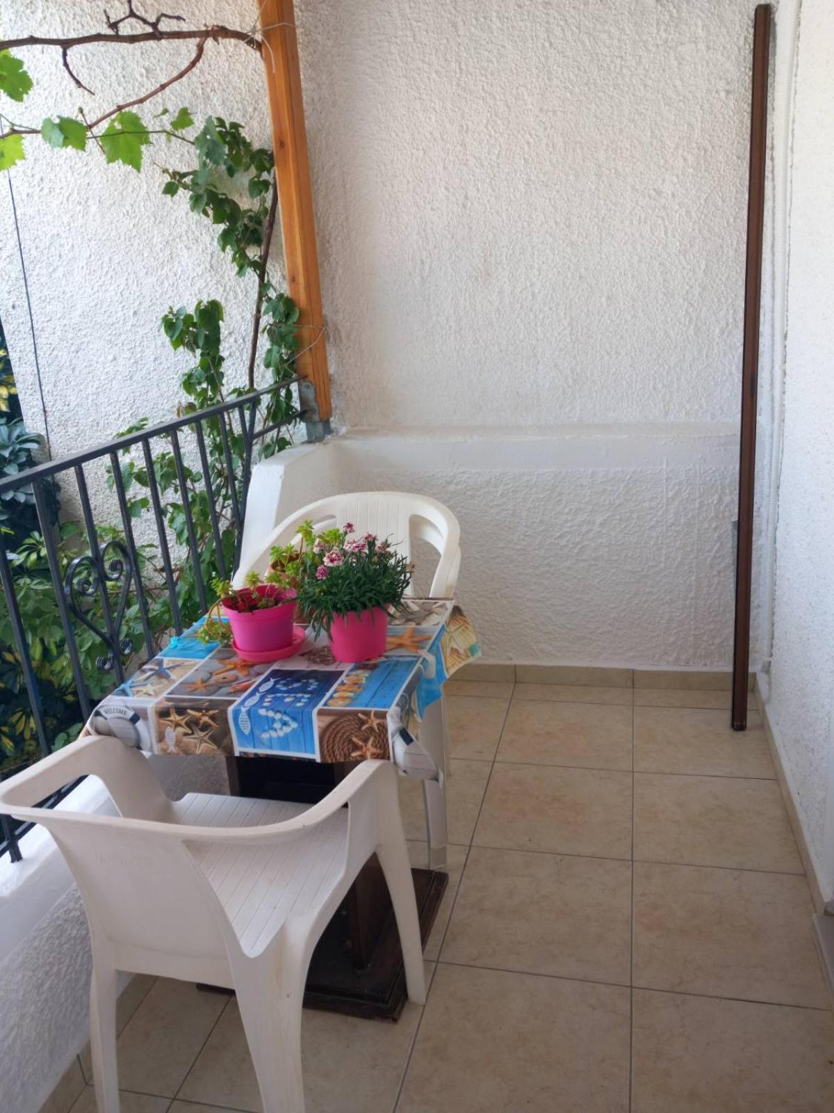 Katerinas Apartmens Skiathos Exterior foto