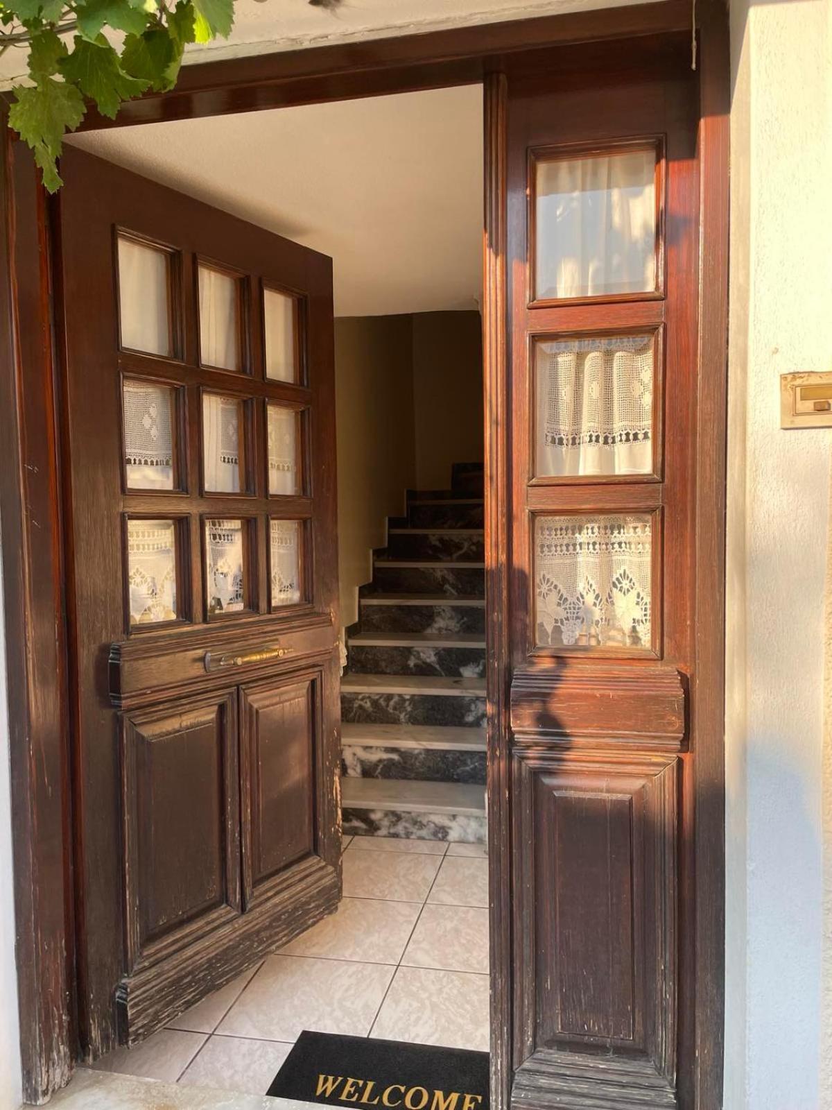 Katerinas Apartmens Skiathos Exterior foto